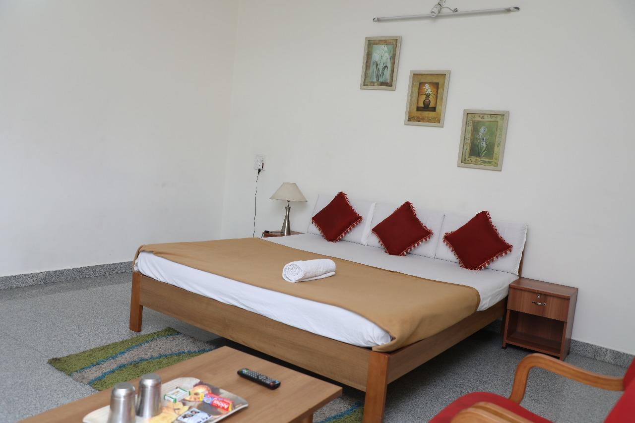 Hotel Queens Comfort ไมซอร์ ภายนอก รูปภาพ